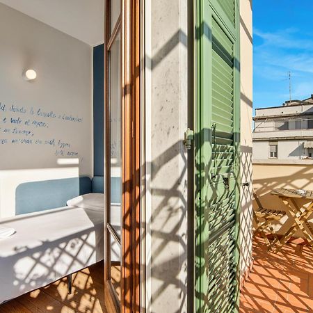 Accogliente Camera Singola Con Balcone A 500 Mt Dal Mare Марина ди Карара Екстериор снимка